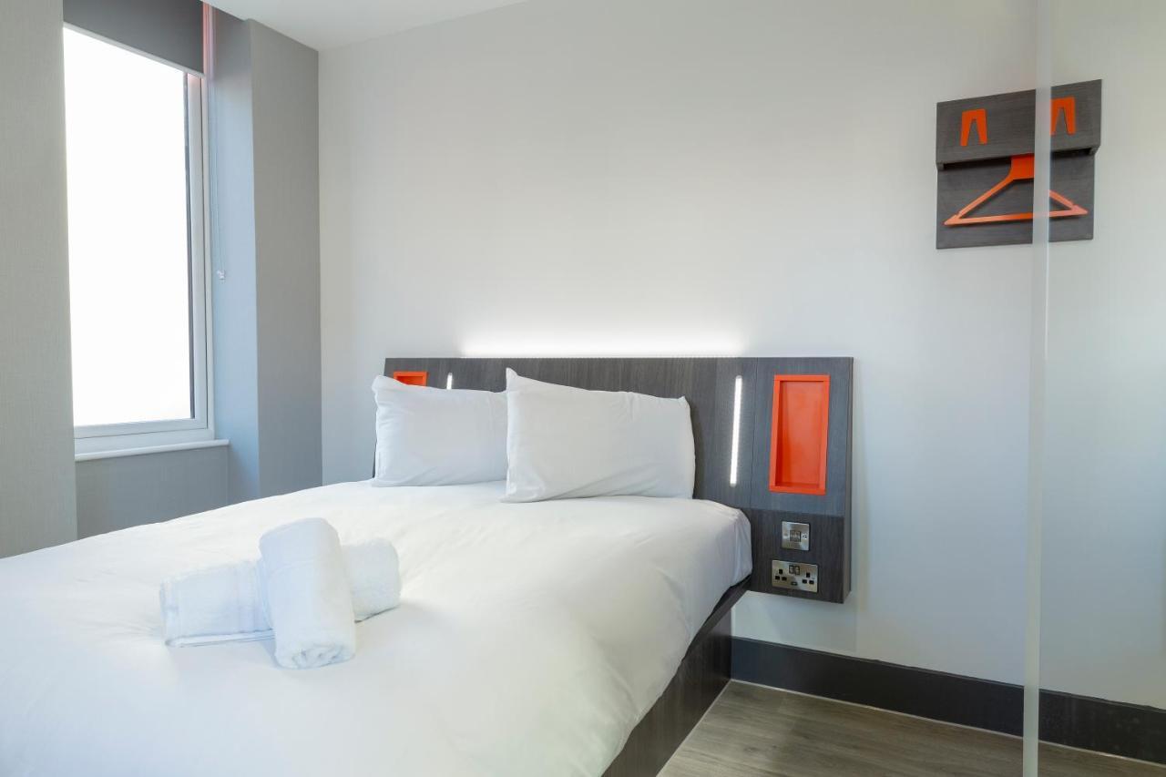 Easyhotel Reading Dış mekan fotoğraf